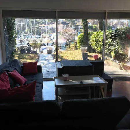 Le Bonheur Les Pieds Dans L'eau Villa