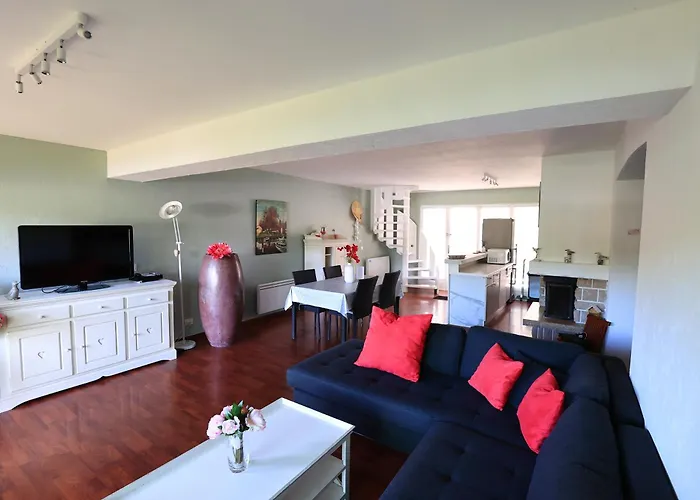 Le Bonheur Les Pieds Dans L'eau *