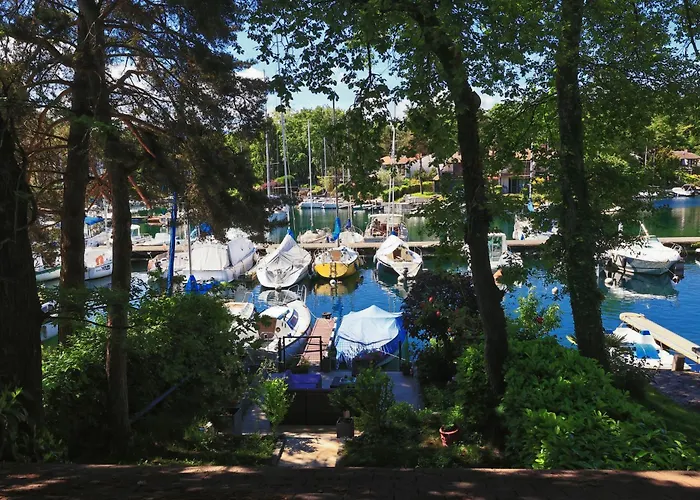 Villa Le Bonheur Les Pieds Dans L'eau *